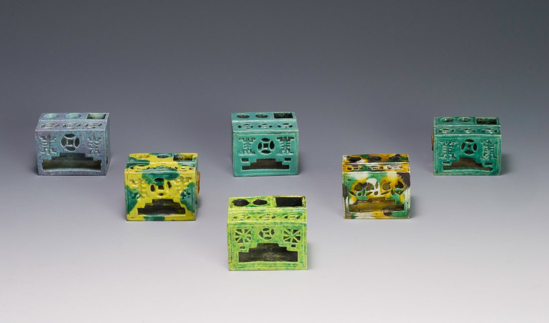 6 Porcelain Brush Holders, 18th - 19th C. (1 of 10)