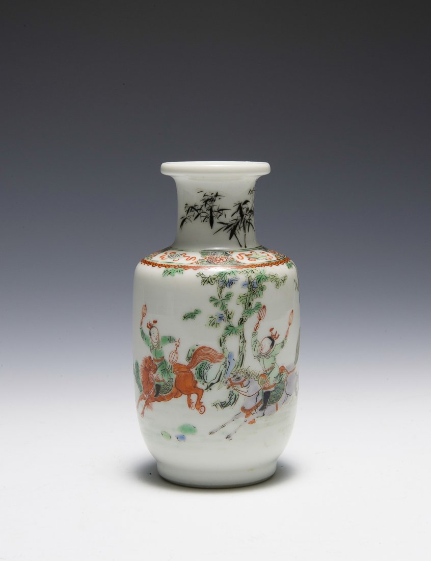 Small Famille Verte Vase, Kangxi Period (1 of 6)