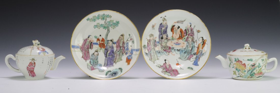 2 Famille Rose Teapots & 2 Plates, Qing Dynasty (1 of 10)