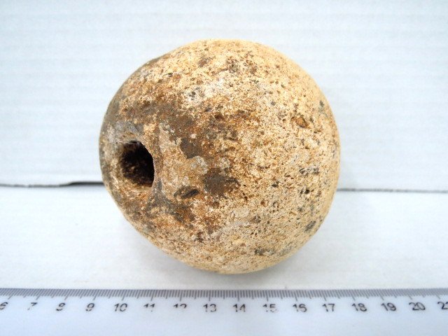Stone of a club’s head, iron age: Stone of a club’s head, iron age