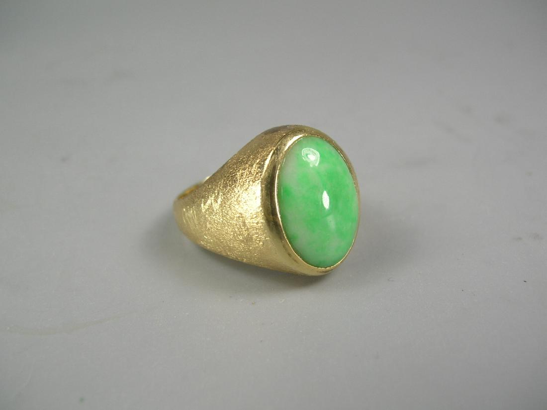 Vintage Chinese Yellow Gold and Jadeite Ring (1 of 9)