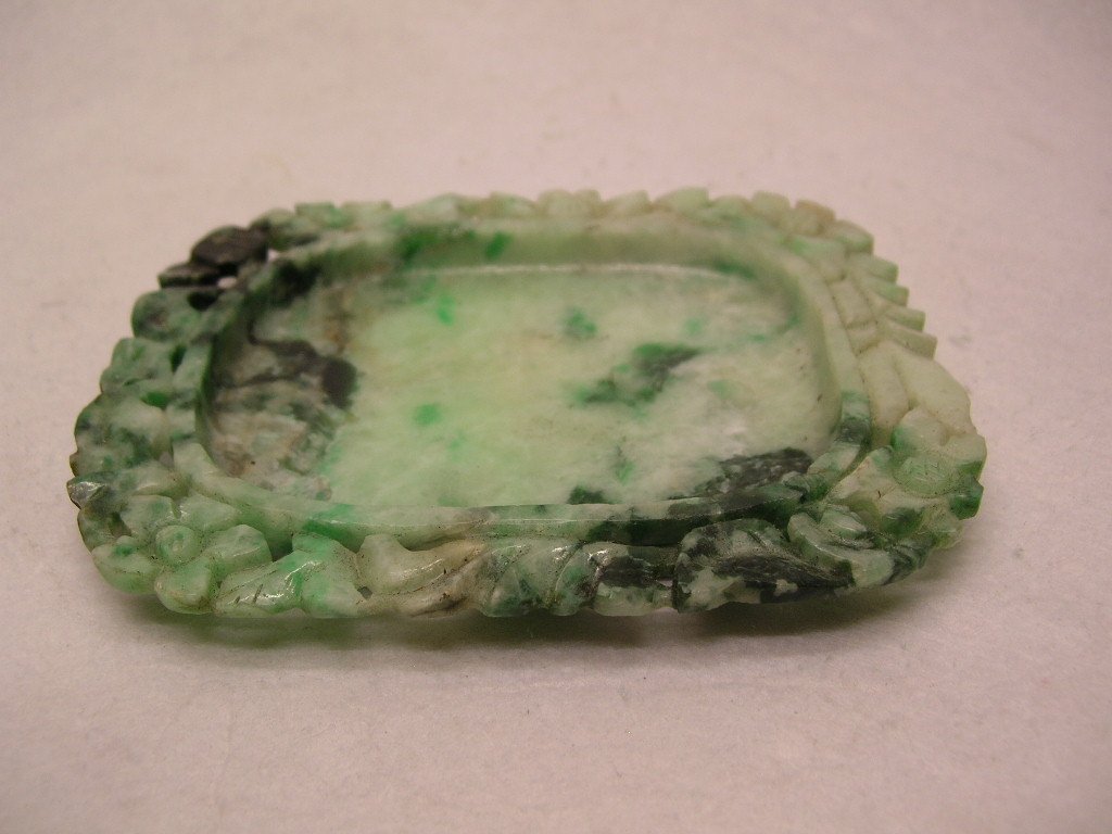 Qing Dynasty Jadeite Tray #la020rg: Chinese light green and black-mottled jadeite tray with floriated rim, Qing Dynasty, good condition, 4 1/2" wide