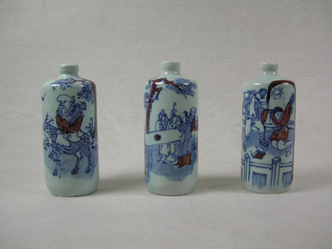 Three Chinese Blue and White Snuff Bottles (1 of 7)