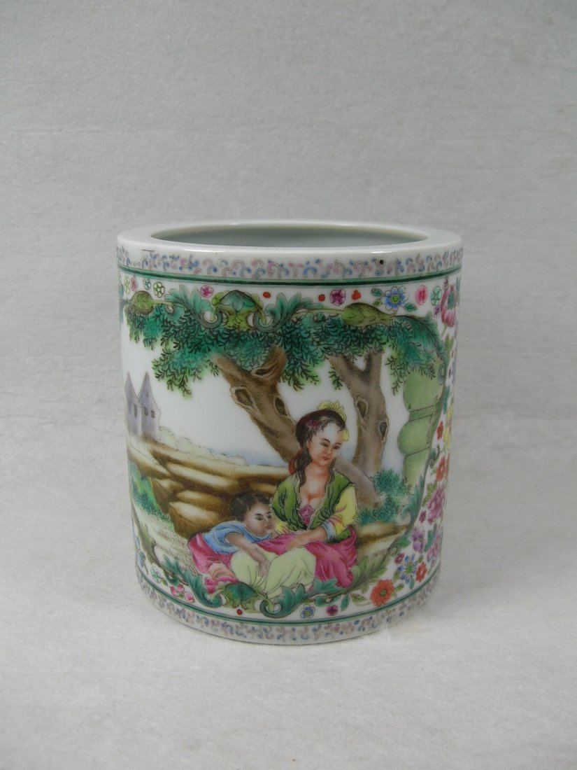 Imperial Style Famille Rose Brushpot Qianlong Mark (1 of 10)
