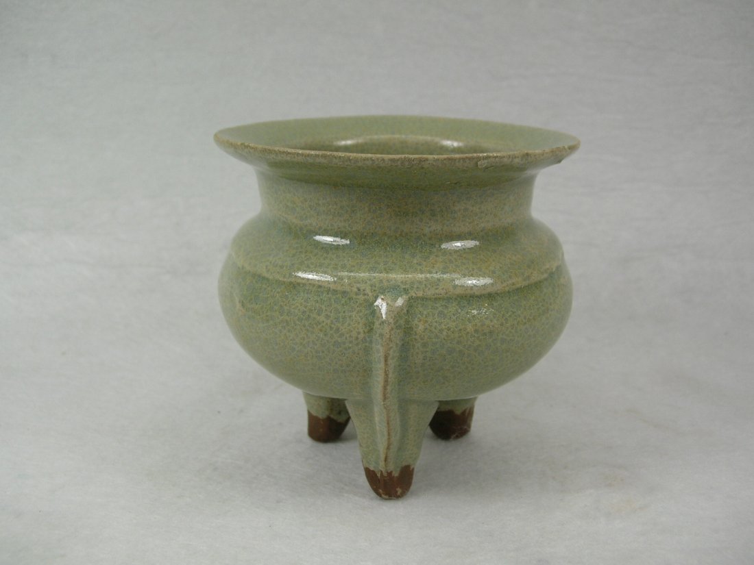 Small Qingbai Glaze Tripod Censer Song Dynasty (1 of 10)