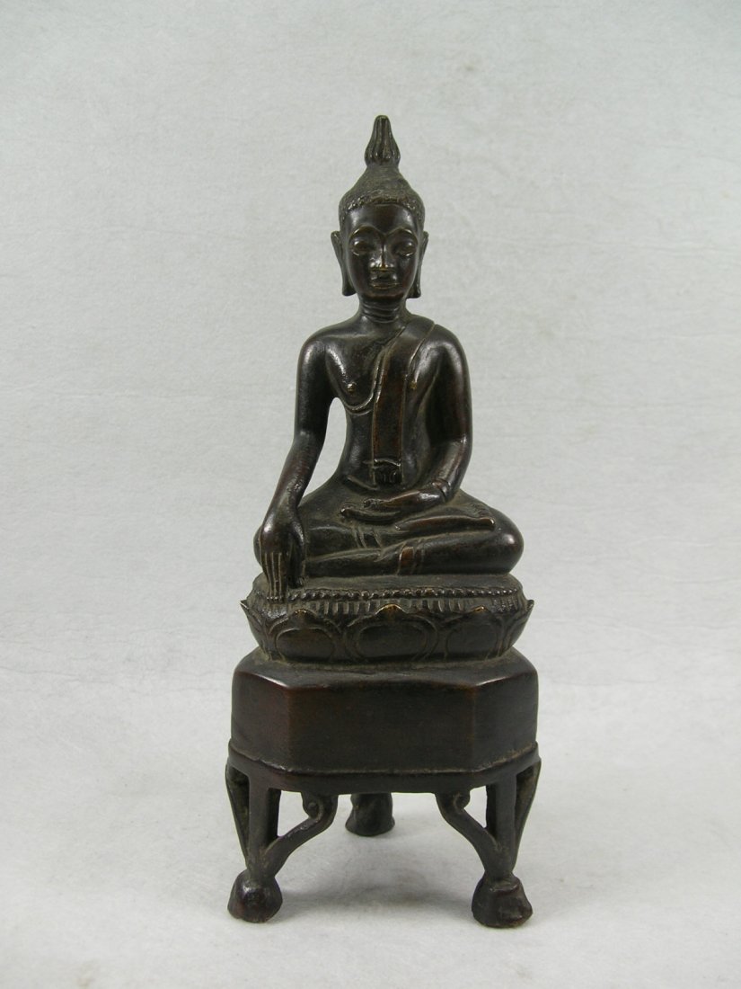 Antique Thai Bronze Buddha Statue (1 of 10)
