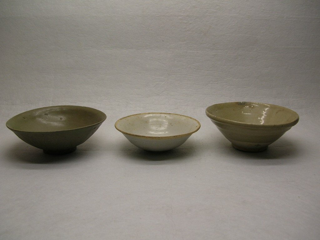 Three Chinese Song or Ming Dynasty Bowls (1 of 10)