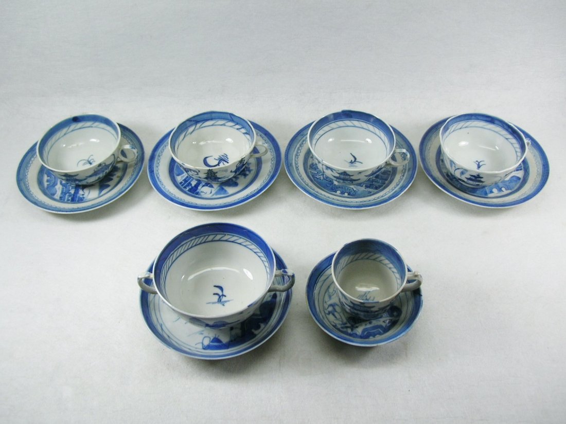 Chinese Blue and White Teacups and Saucers (1 of 10)