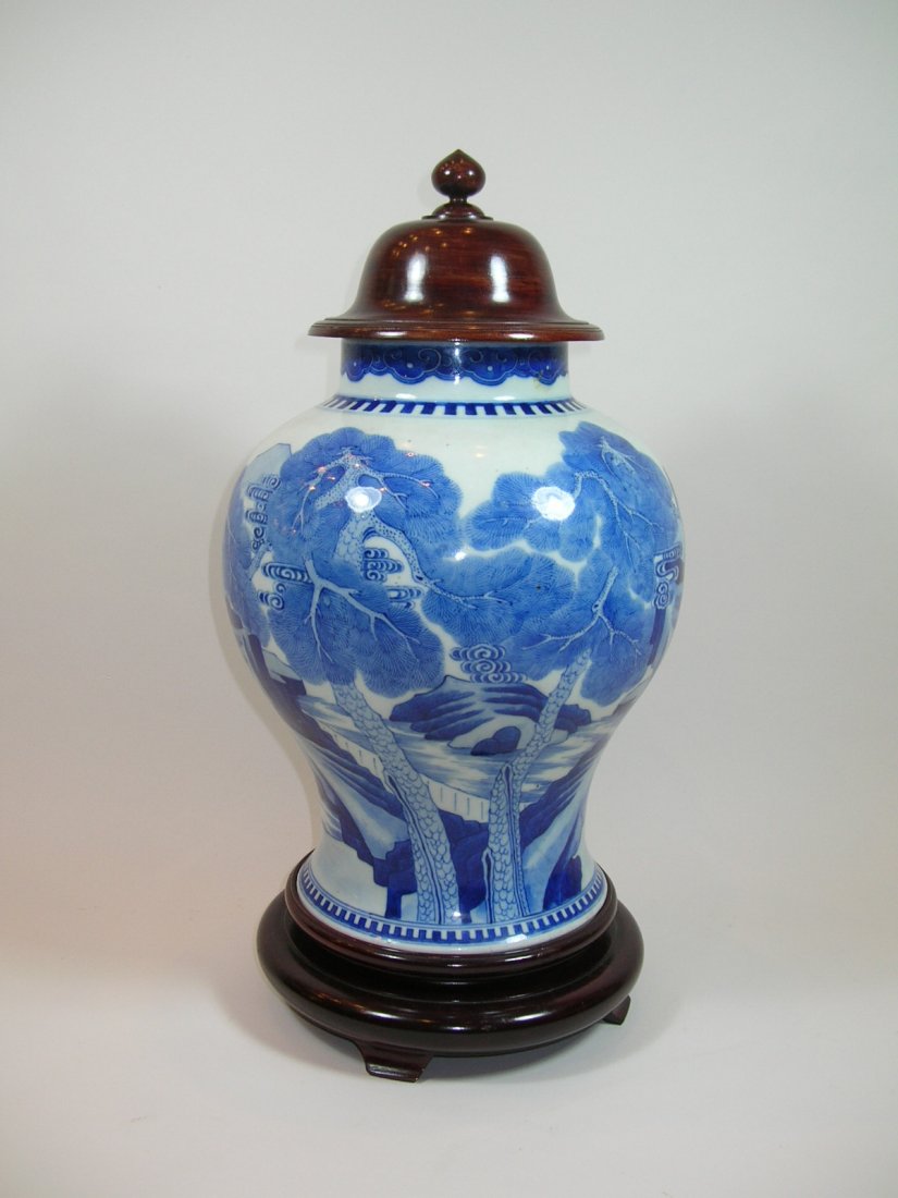 Fine Antique Blue & White Baluster Jar (1 of 10)