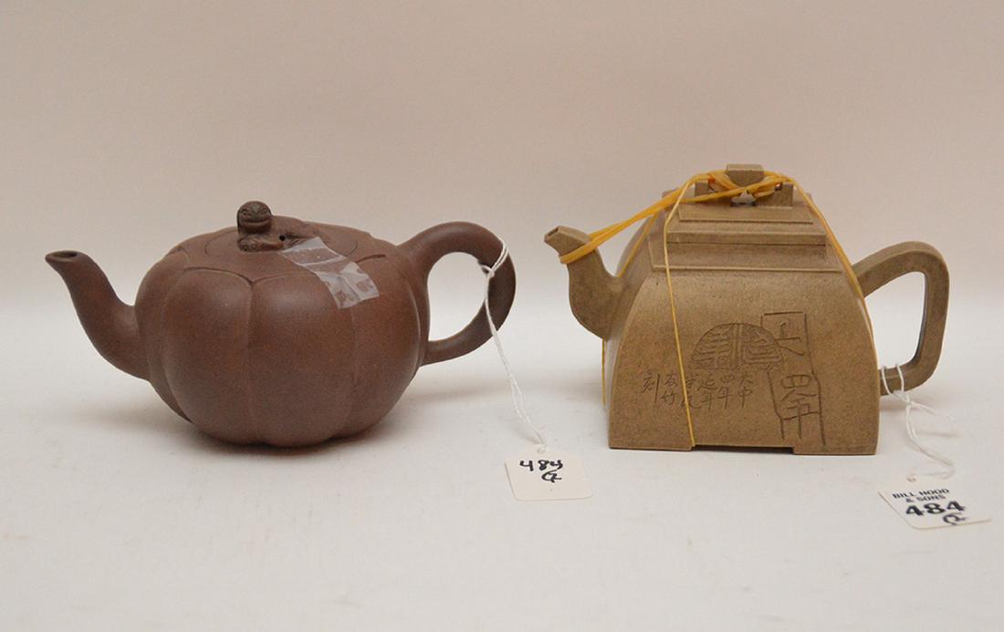 2 Chinese Yixing teapots, brown and reddish brown, 3 (1 of 5)