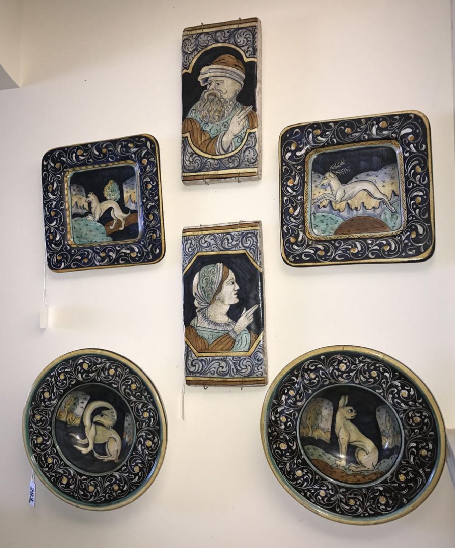 6 pieces Italian pottery, 2 bowls (10 /12) 2 plates (9: 6 pieces Italian pottery, 2 bowls (10 /12) 2 plates (9 1/2dia) and 2 plaques (11h)