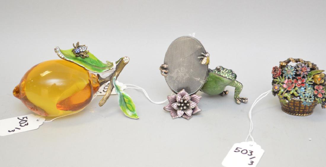 3 Jay Strongwater Articles.  Largest Fruit Lth.  5 each (1 of 6)