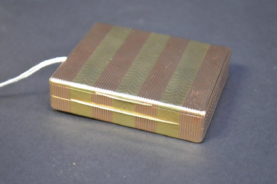 14K Gold Cartier Ladies Compact.  Condition: good. 2 (1 of 10)