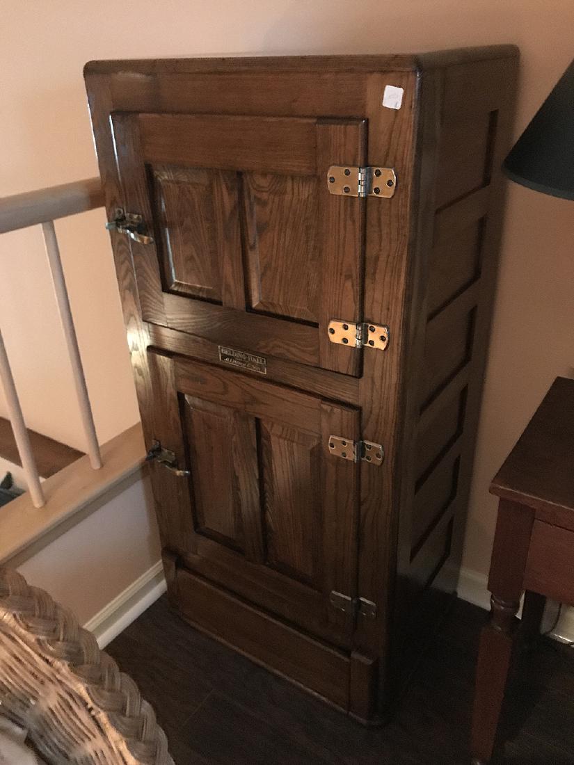 Diminutive oak ice box, circa 1900 (1 of 2)
