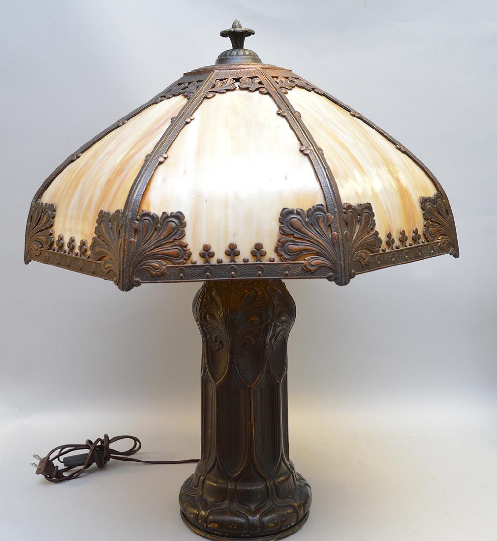 Vintage slag glass lamp, 24 inches x 18 inch diameter: Vintage slag glass lamp, 24 inches x 18 inch diameter