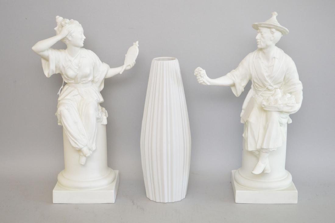 2 pieces of blanc de chine porcelain, Royal Worcester (1 of 10)