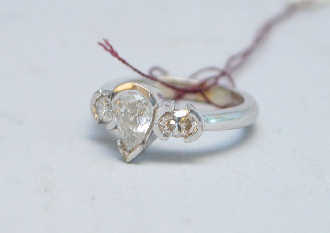 Ladies white gold diamond ring, 3.2 dwt and .90 (1 of 3)