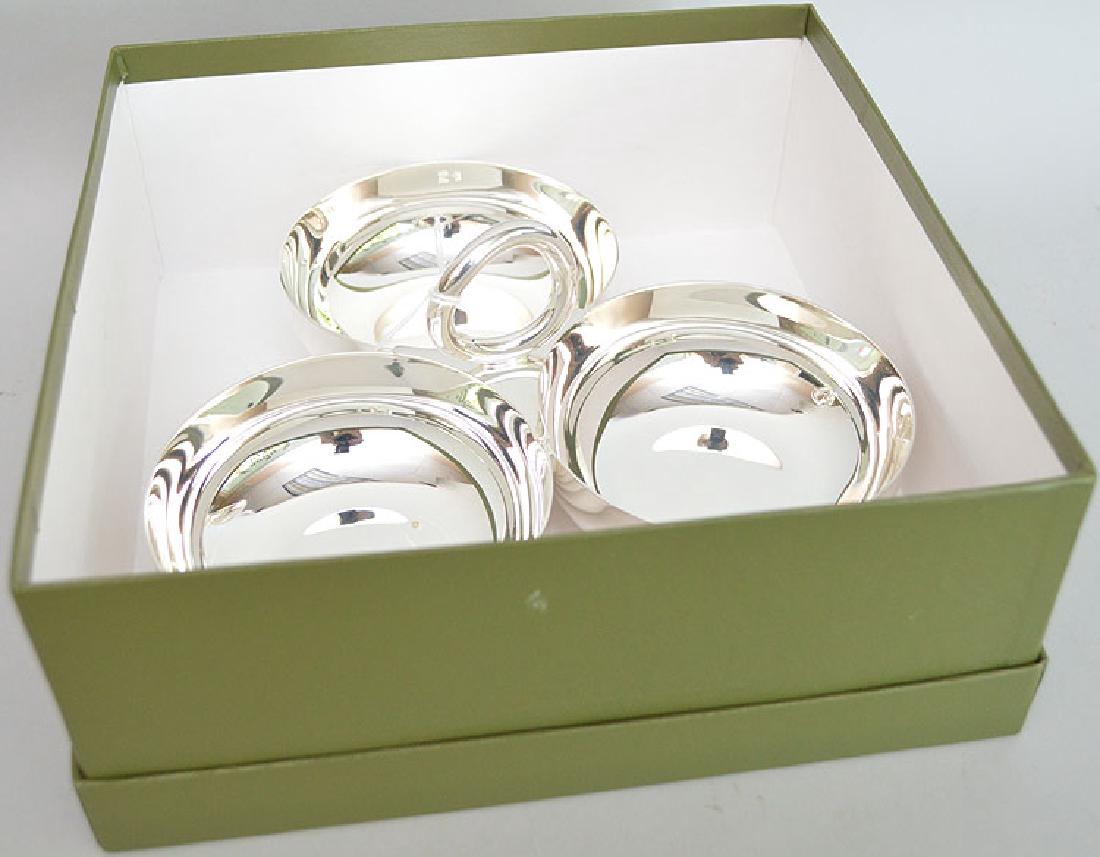 Christofle 3 Section Serving Dish.  Dia. 9" (1 of 5)