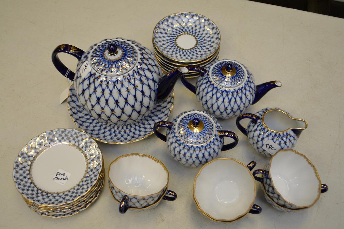 23 pcs. porcelain blue & white dessert set, "USSR' (1 of 4)