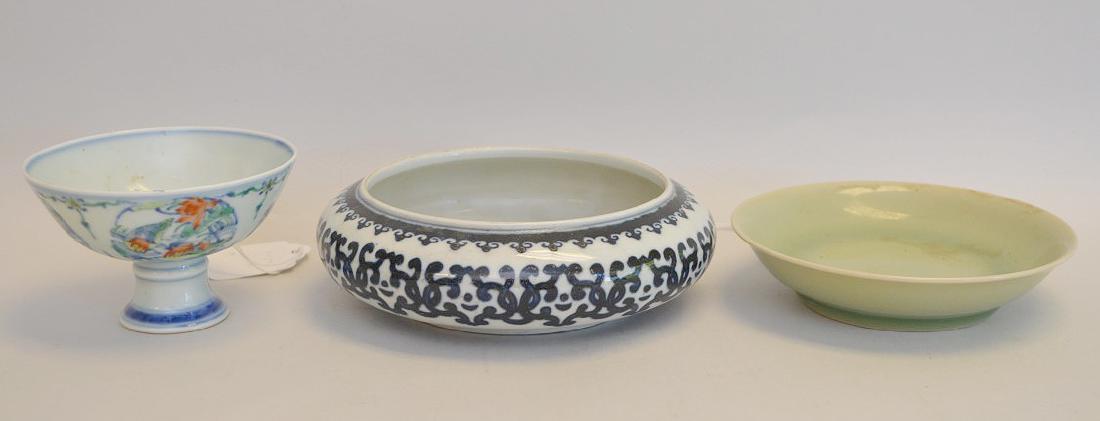 3 Chinese Porcelain Articles. 1 Blue & White Porcelain (1 of 6)