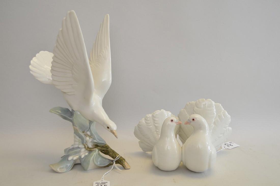 Two Lladro Dove Sculptures - Includes: Turtle Dove (1 of 5)