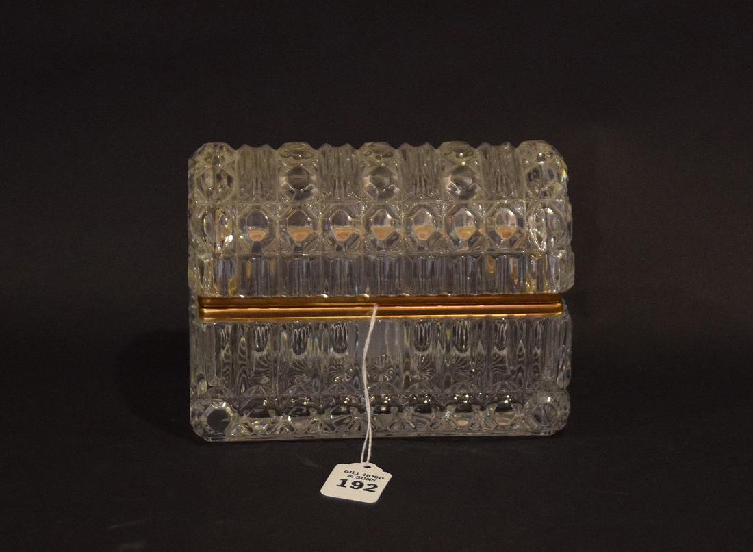 CRYSTAL & GLASS BOX with hinged top.  Condition: good (1 of 6)