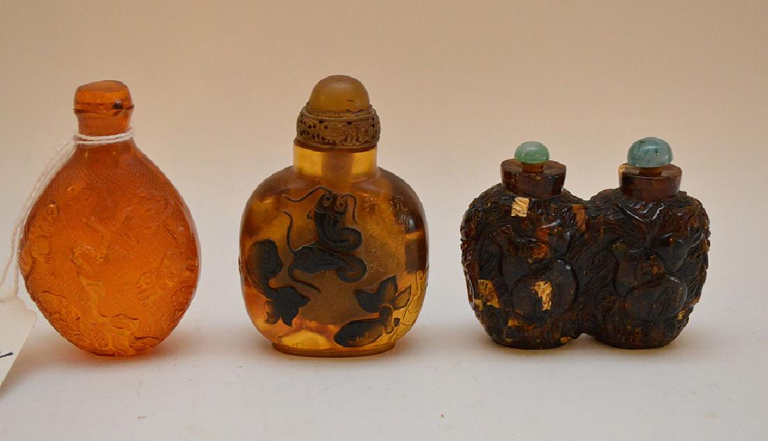 3 plastic resin snuff bottle floral 2.25" x 3" normal (1 of 5)