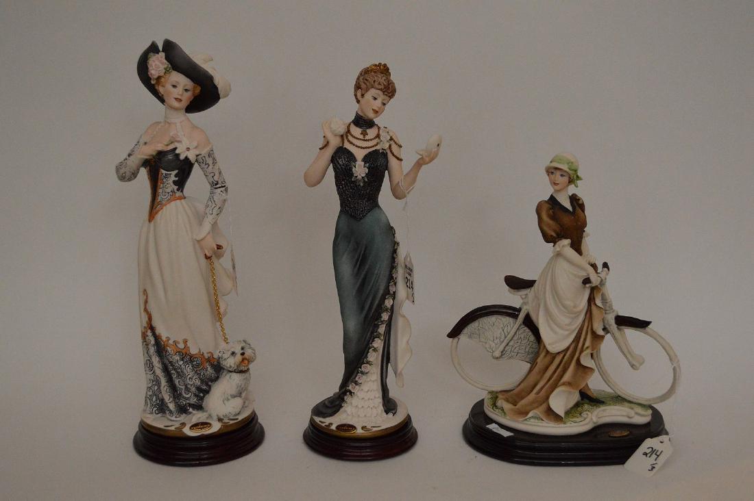 3 GUISEPPE ARMANI PROCELAIN FIGURES. Condition good no (1 of 7)