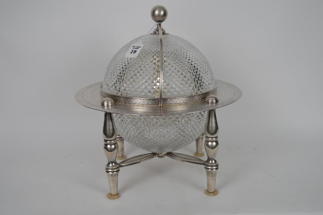 Silver Plate & Crystal Globe Form Tantalus / Ice (1 of 5)