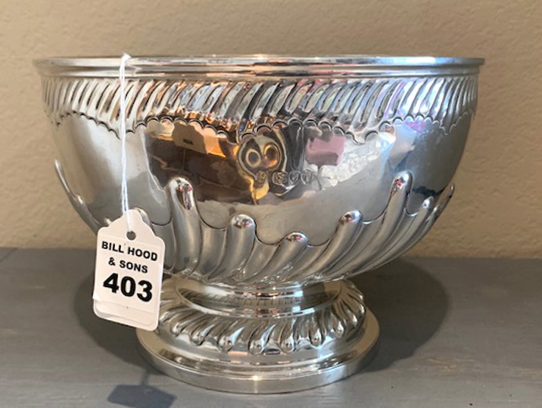 English Sterling Silver Pedestal Bowl. Condition: godd: English Sterling Silver Pedestal Bowl. Condition: godd for it's age with a few small pencil point dents. Height 5 7/8" Diameter 8 1/8". Grams 665