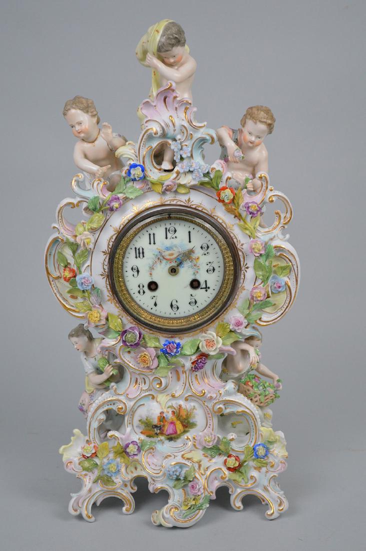 German Porcelain figural shelf clock, some finger (1 of 18)
