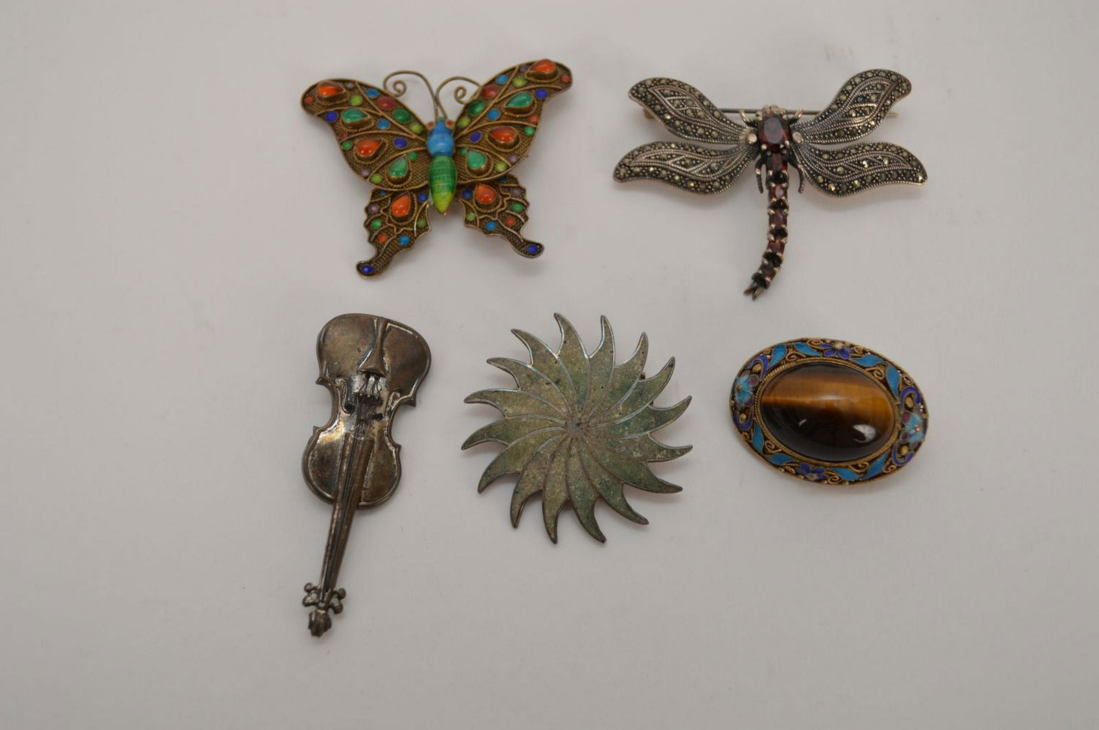 5 Sterling Silver & Plate Brooch Lot. Moving Dragonfly (1 of 5)
