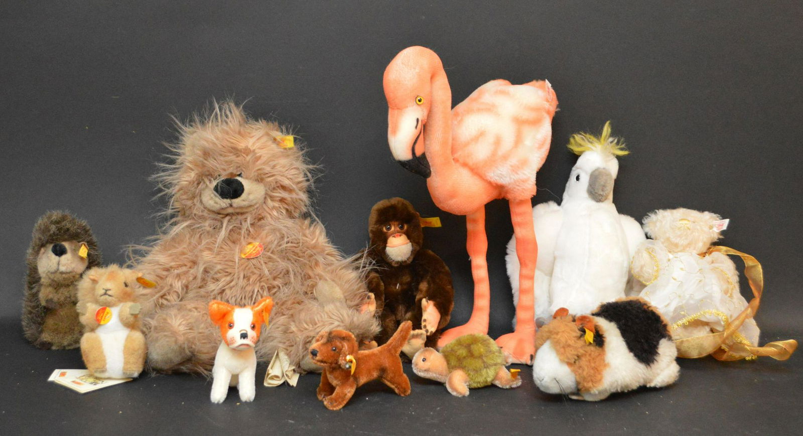 11 assorted Steiff animals all with buttons (1 of 6)