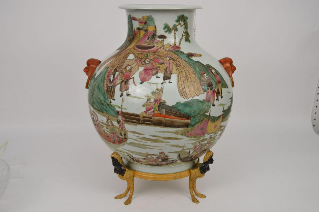 CHINESE QING DYNASTY FAMILLE ROSE PORCELAIN VASE on a (1 of 16)