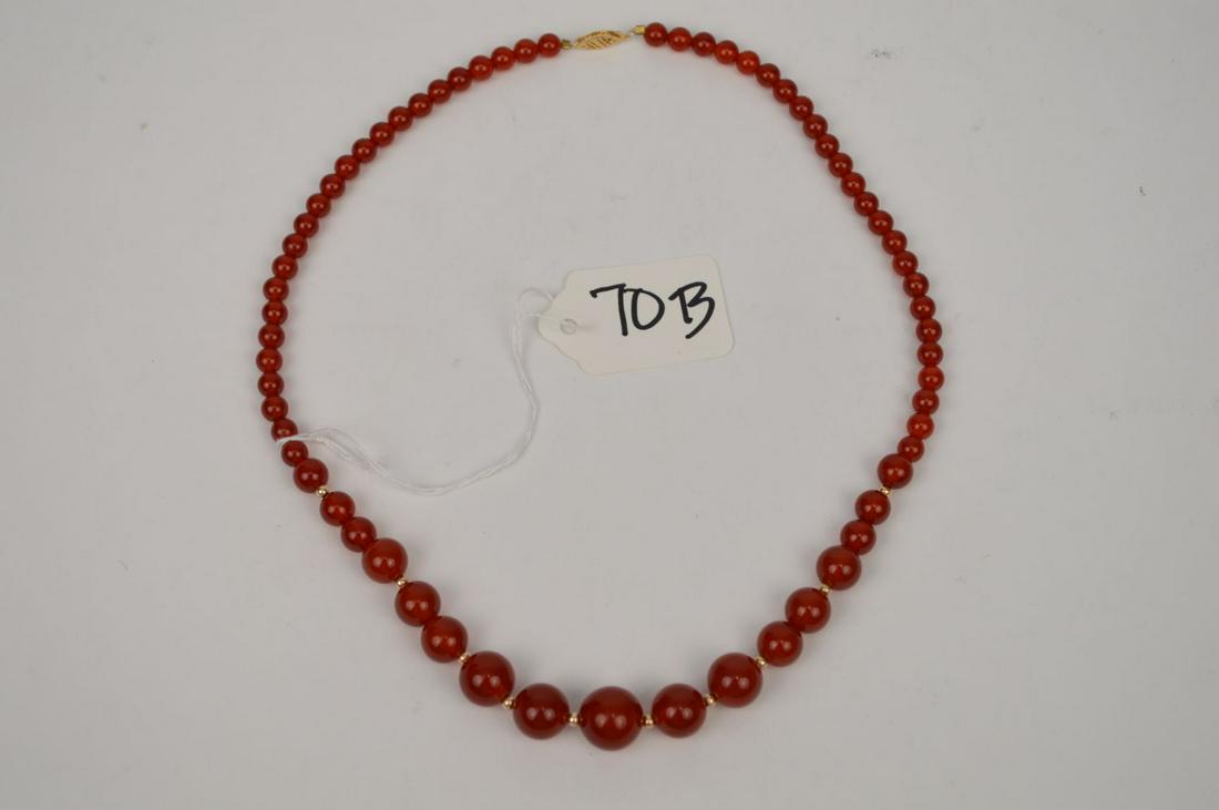 Carnelian graduated beaded necklace, 14Kt clasp: Carnelian graduated beaded necklace with 14kt gold clasp and beads, approx. 18"