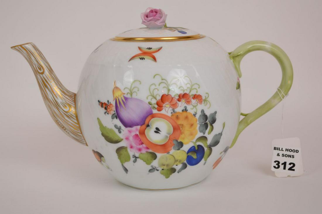 Herend Porcelain Teapot Condition: no issues (1 of 9)
