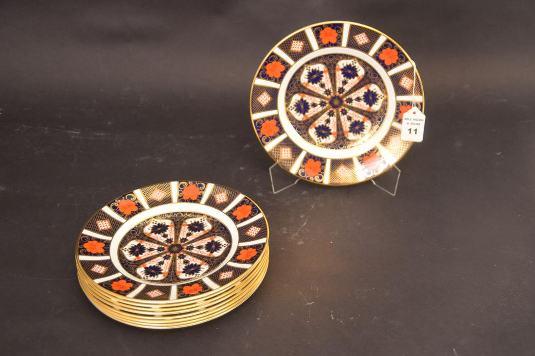 8 ROYAL CROWN DERBY IMARI PORCELAIN PLATES. Condition:: 8 ROYAL CROWN DERBY IMARI PORCELAIN PLATES. Condition: good with no cracks or chips. Diameter 8 1/2"