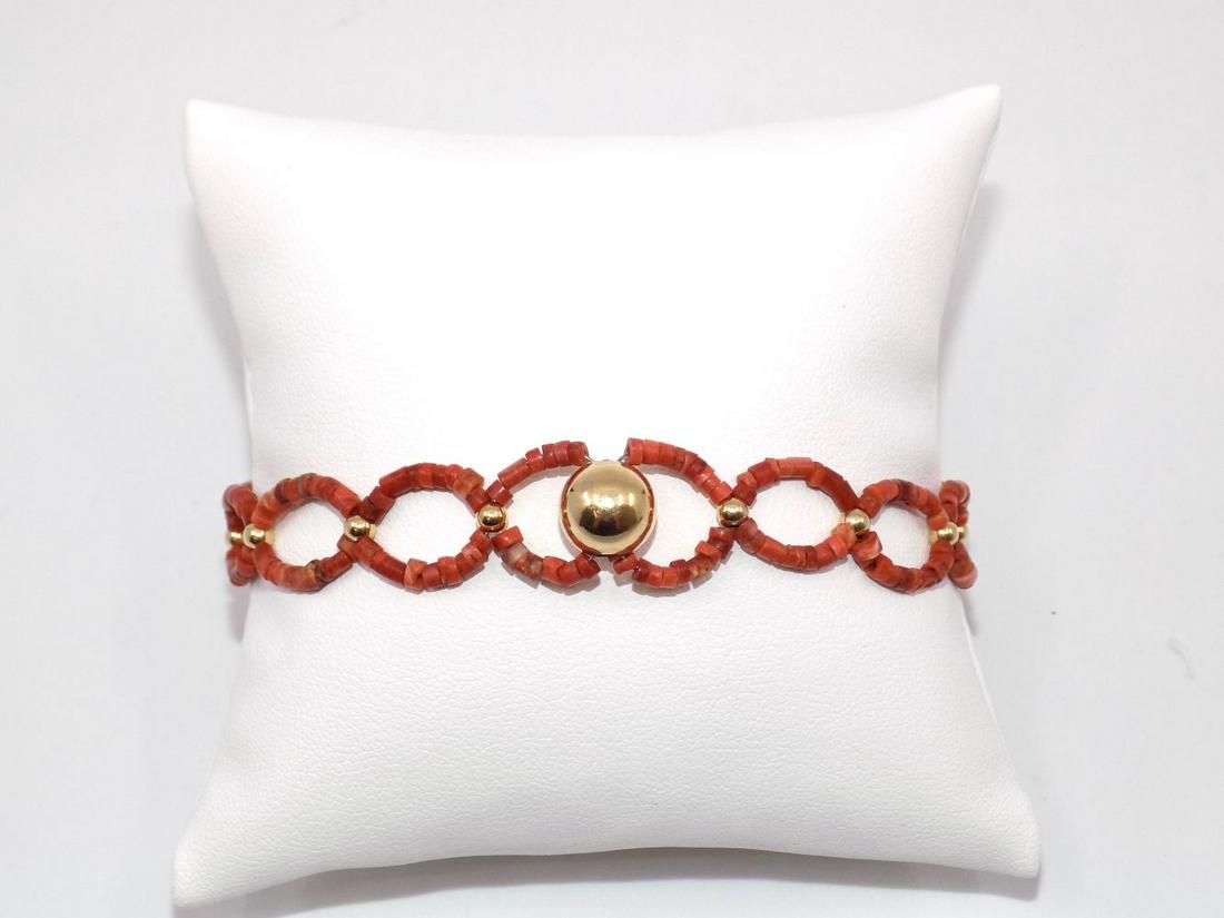 Pre-Columbian Spondylus Beaded Bracelet, Hand Woven: Pre-Columbian Spondylus Beaded Bracelet, Hand Woven Spondylus Pre-Columbian Beads with 14kt Gold Beads and Hand Made Gold Clasp, Dimensions: 7.5", Age: 500-800 A.D., Origin: Central America ( Age of S