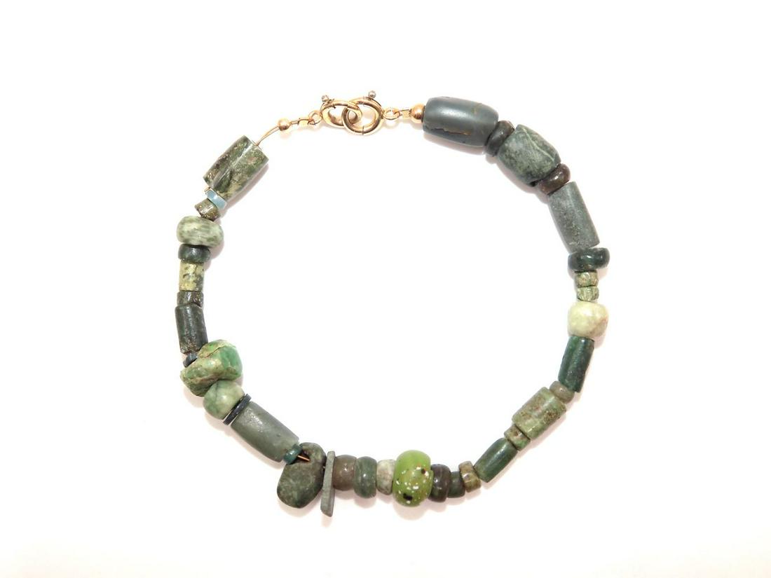 Pre-Columbain Mayan Green Jade Beaded Bracelet, Carved (1 of 5)
