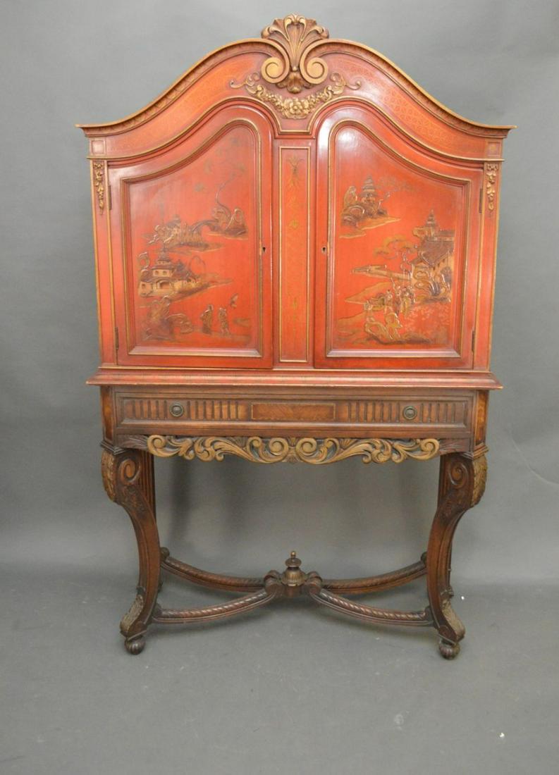 Early 20th c. red chinoiserie cabinet with gilded (1 of 8)