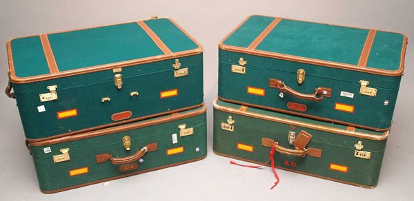 4 T. Anthony green canvas and leather suitcases: 4 T. Anthony green canvas and leather suitcases *One is missing a handle *Leather Trim is scruffed *Shapes of green vary upon suitcases *One is soft sided with leather straps, and doesn't lock *we don
