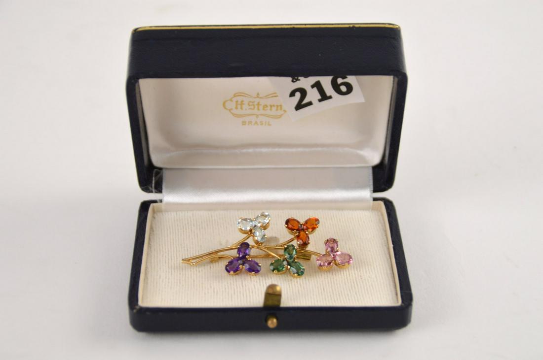 18k Yellow Gold Pin Multistone Floral motif. Size 2": 18k Yellow Gold Pin Multistone Floral motif. Size 2" weight 6.7 grams Condition good