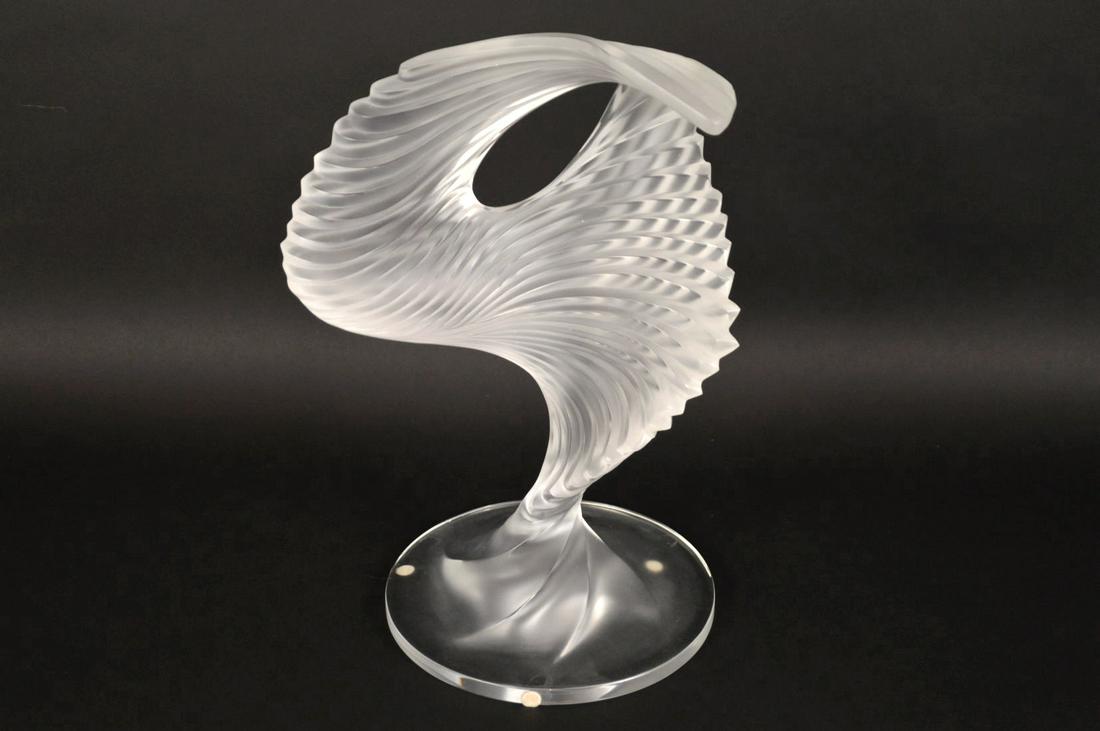 LALIQUE CRYSTAL SCULPTURE "TROPHEE".  French. Signed (1 of 9)