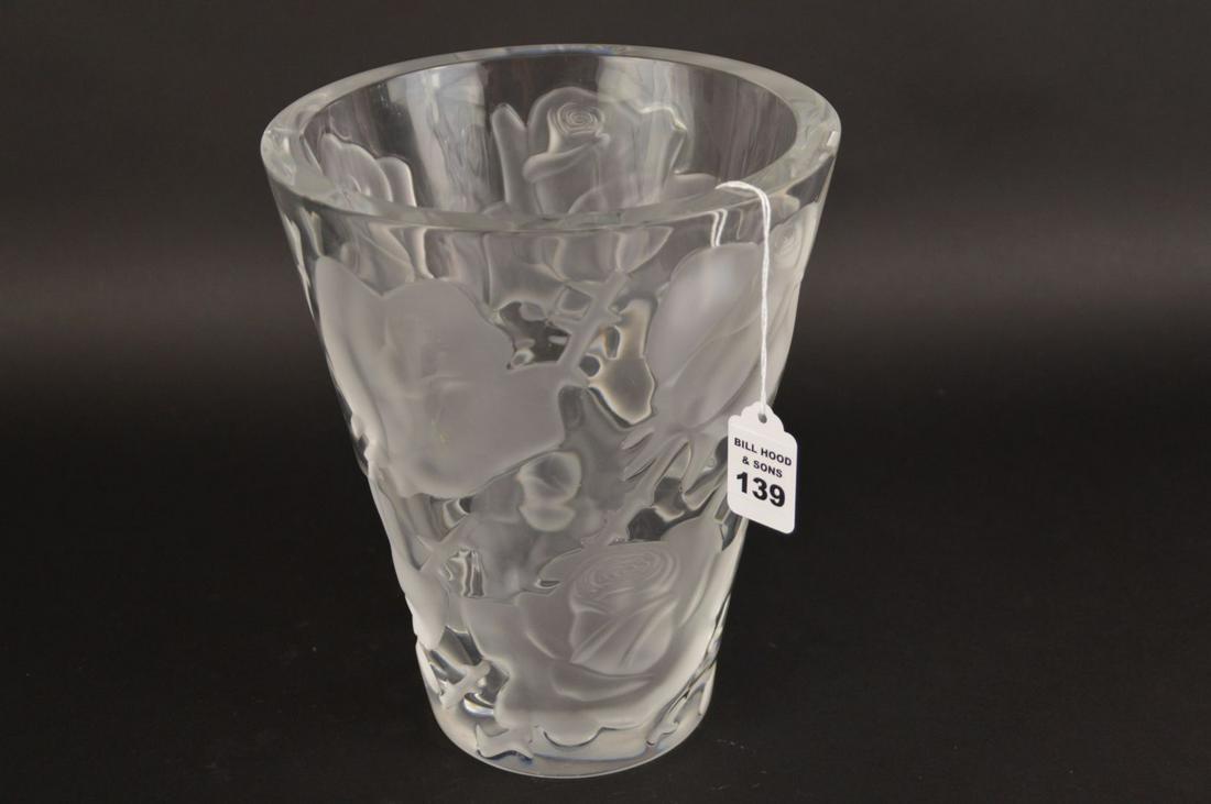 LALIQUE ISPAHAN ROSE CRYSTAL GLASS VASE.  Frosted (1 of 8)