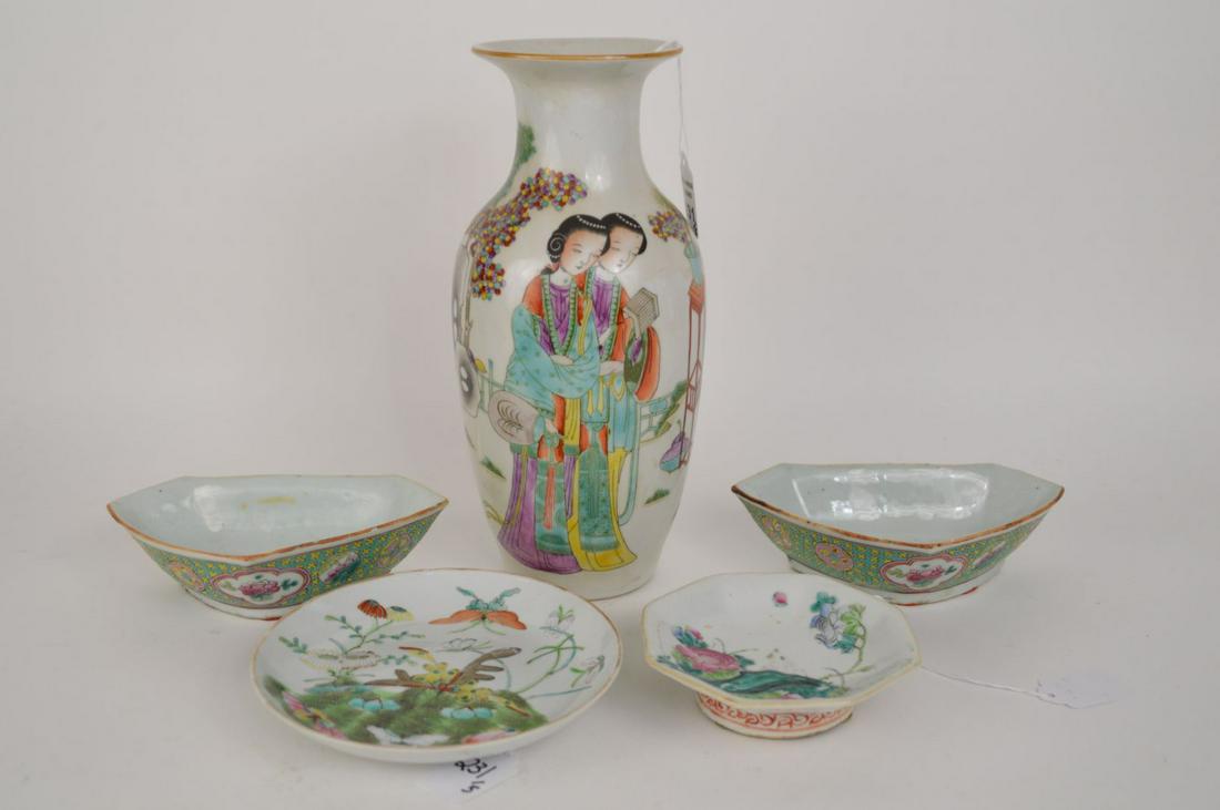 5 PIECES CHINESE EXPORT FAMILLE ROSE PORCELAIN. (1 of 12)