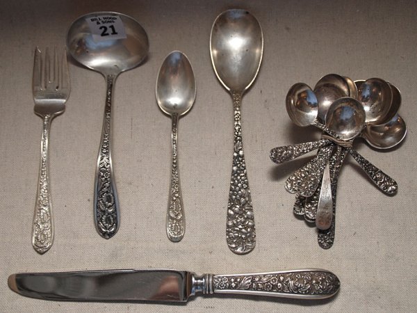 69 pieces, Stieff sterling silver, incl:; 12 dinn - 2