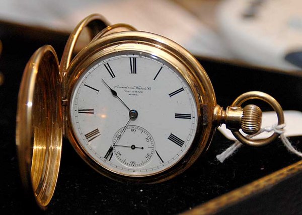 Waltham 18kt. Gold pocket watch hunter case