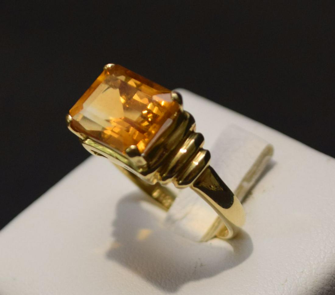 14K Yellow Gold Topaz Ring. Size 5 1/2, weight2.7: 14K Yellow Gold Topaz Ring. Size 5 1/2, weight2.7 grams. Condition good normal wear