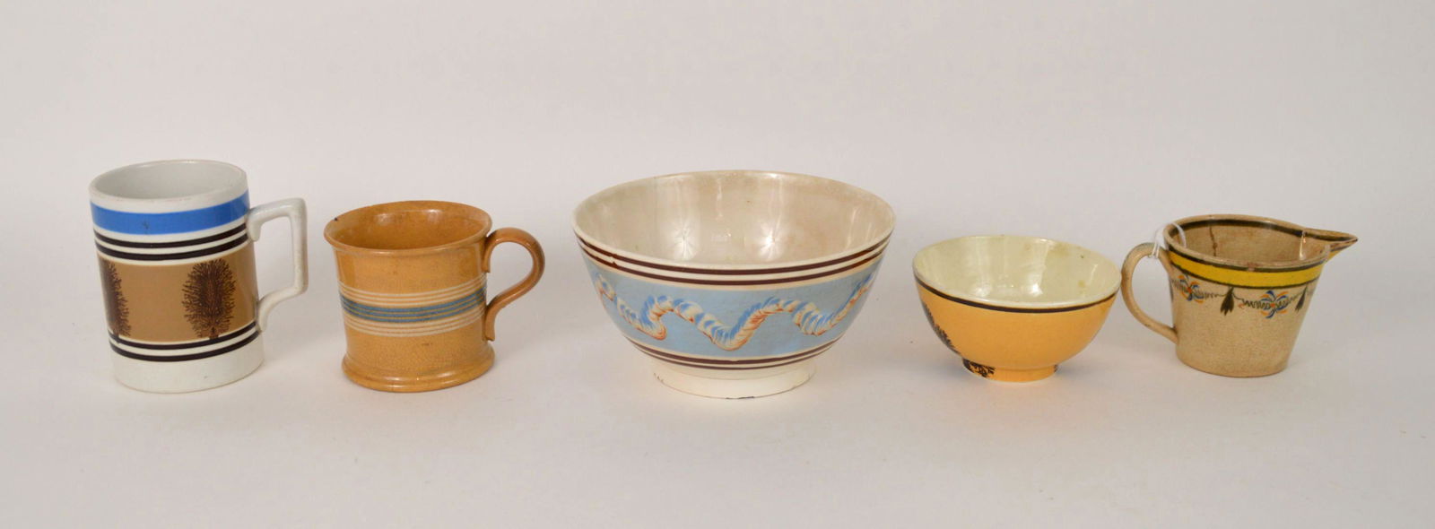 5 English Mocha Ware Assorted Pieces, 19th c. (1 of 12)