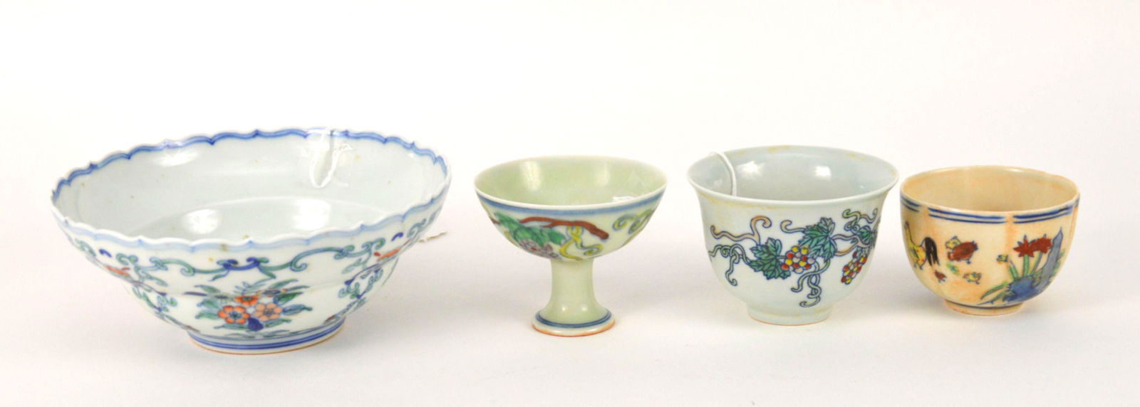 FOUR CHINESE PORCELAIN VESSELS - Includes: (1) Blue and (1 of 12)